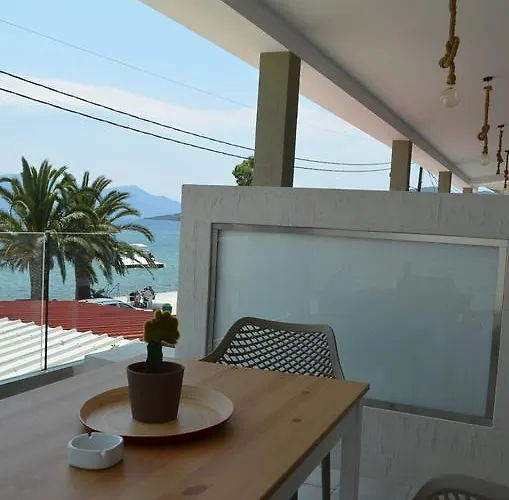 Guest house Oasi Luxury Glifa (Stylida)